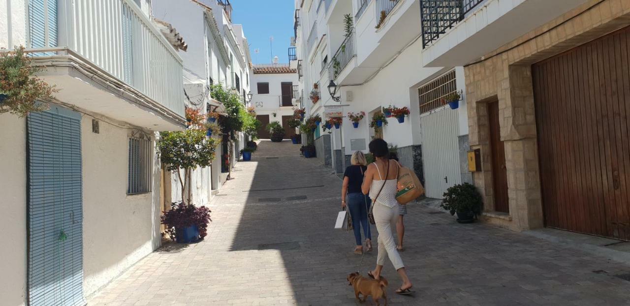 Pillico El Pescador Apartment Estepona Luaran gambar